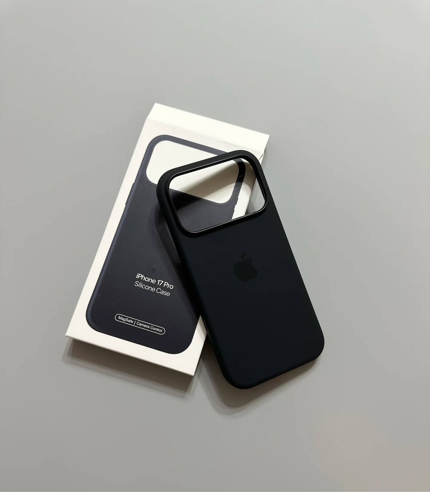 LEATHER PHONE CASE