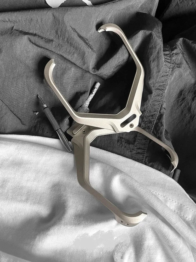 ALUMINUM & METAL RIMLESS DESIGN